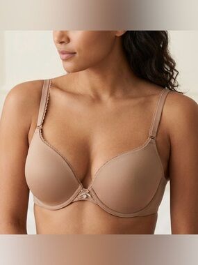 Victoria's Secret Body by Victoria
Full Coverage Push Up Bra
